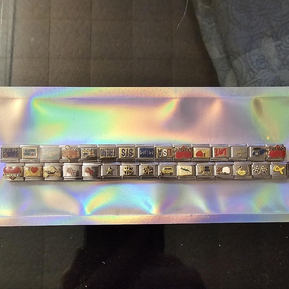30 Italian Charms